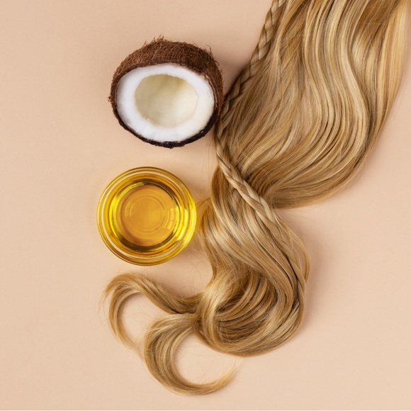 100% Pure Jamaican Black Castor Oil with coconut oil and cocoa extract. - Picture 2 of 12